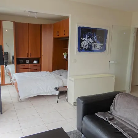 Sunlit Near * Nieuwpoort