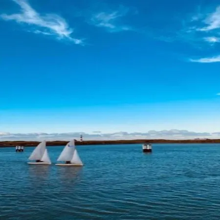 Lägenhet Sunlit Near *